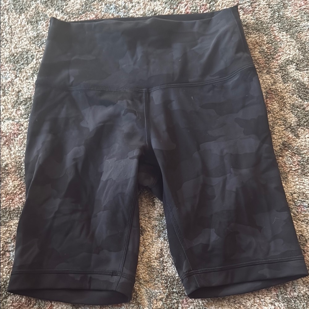 Women's Black Camouflage(8”)inseam  Shorts size 6